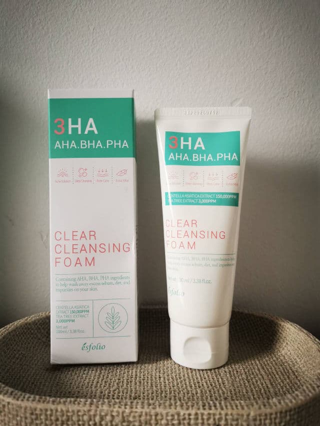 ESFOLIO 3HA Clear Cleansing Foam review photo by Brightupmylife
