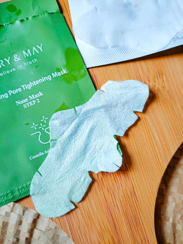 Mary&May Daily Safe Black Head Clear Nose Mask (Step 2) review photo by Miss_LunaYee