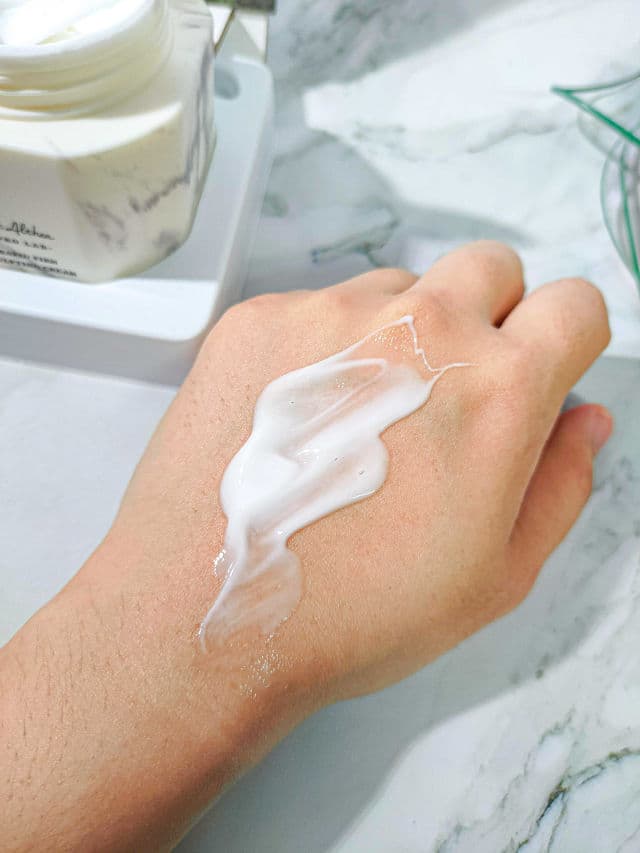 Dr. Althea Rapid Firm Sculpting Cream review photo by Miss_LunaYee