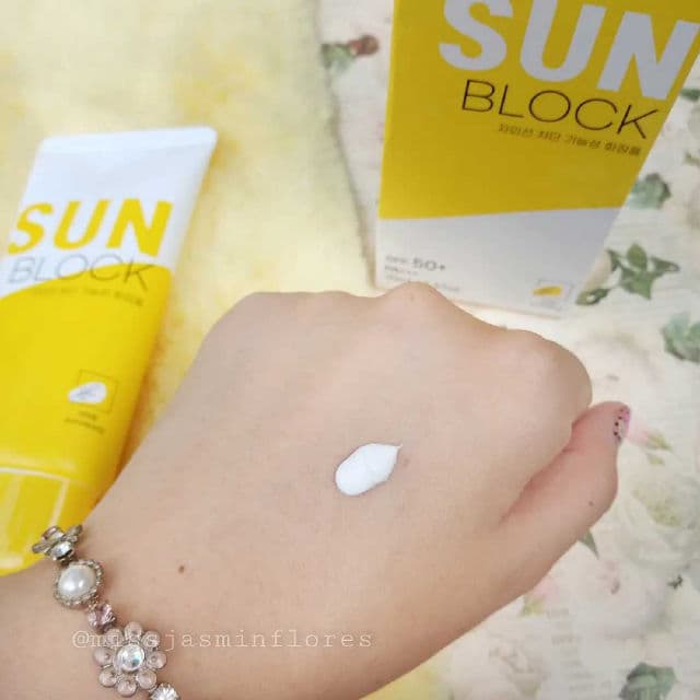 Sunmirang Daily Sunblock SPF50+ PA+++ review photo by MissJazzy