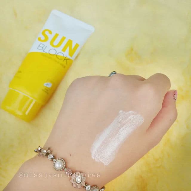 Sunmirang Daily Sunblock SPF50+ PA+++ review photo by MissJazzy