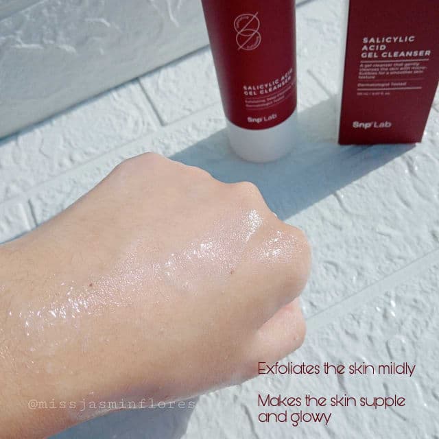 SNP Salicylic Gel Cleanser review photo by MissJazzy