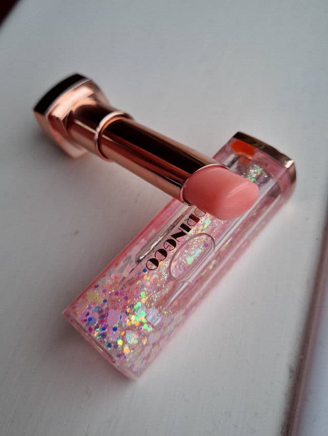 Coringco Shalala Snow Ball Lip Balm #03 Swan's Lake review photo by Bebita