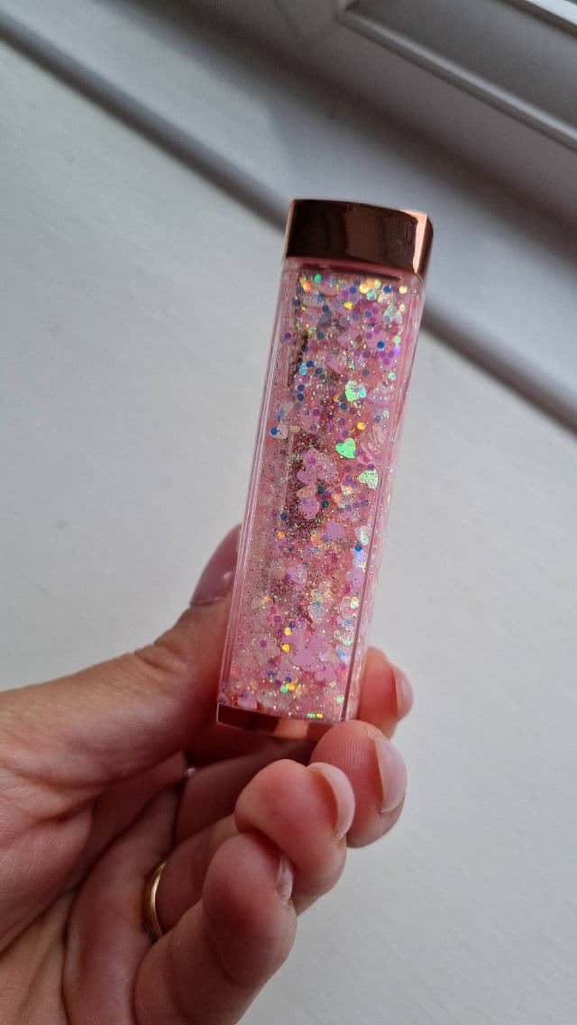 Coringco Shalala Snow Ball Lip Balm #03 Swan's Lake review photo by Bebita