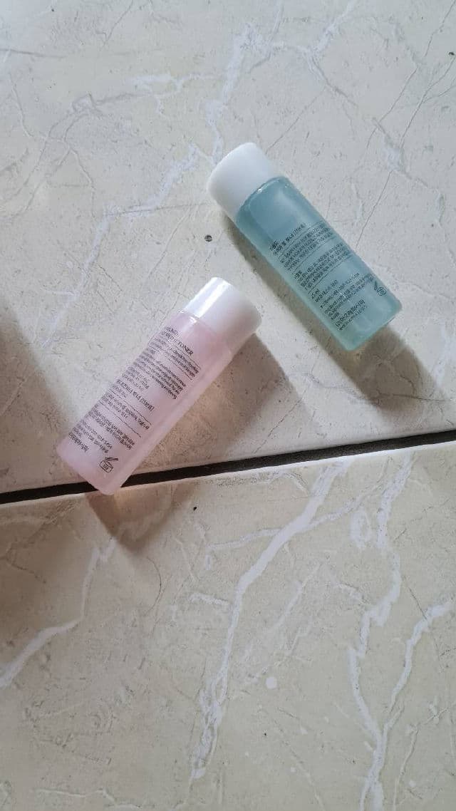 Mamonde Aqua Peel Toner review photo by clementinepulps