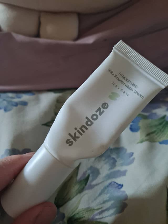 Skindoze Hi Moisture! Silky Smooth Water Cream review photo by clementinepulps