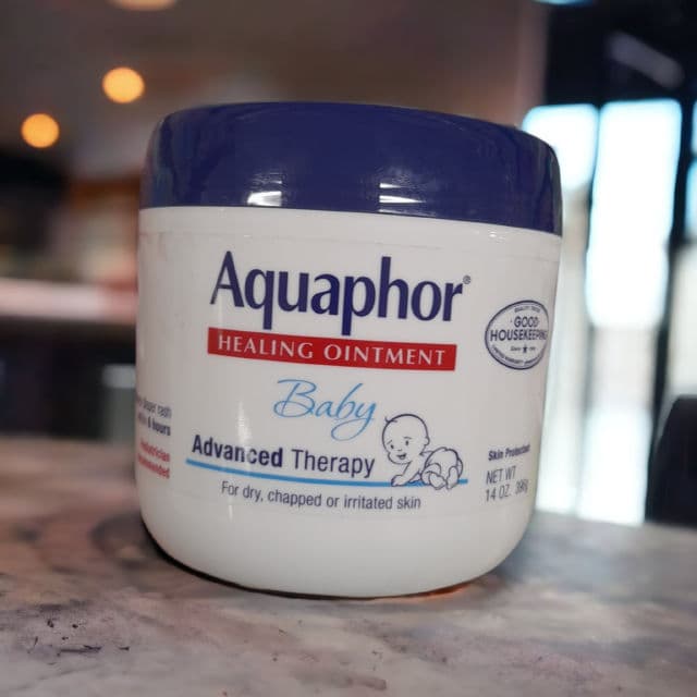 Aquaphor Baby Healing Ointment review photo by skinwithe1