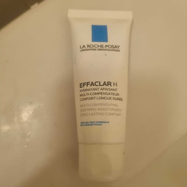 La Roche-Posay Effaclar H Iso-Biome Cream review photo by Lunazartistry