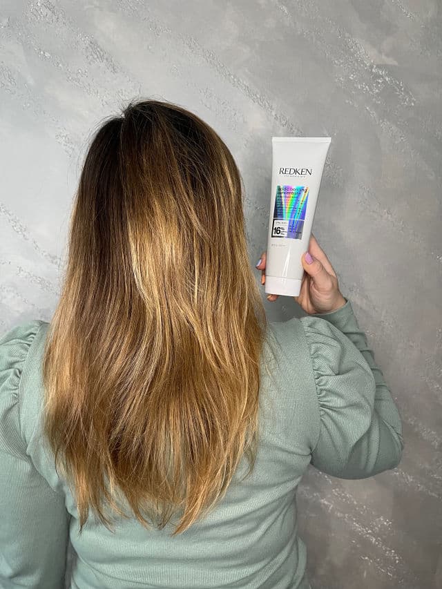 Redken Acidic Bonding Concentrate 5-min Liquid Mask review photo by Alys89