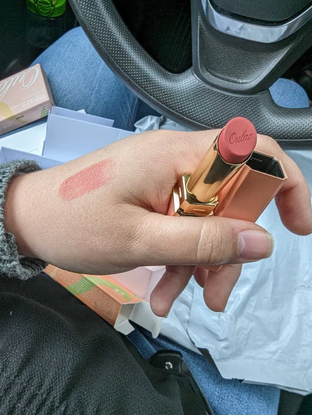 Oulac Cosmetics Metallic Shine Lipstick review photo by Vladoisky