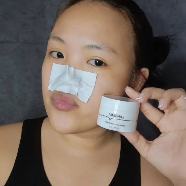 Lanbena Blackhead Remover Nose Mask Pore Strip review photo by PickyAnnie