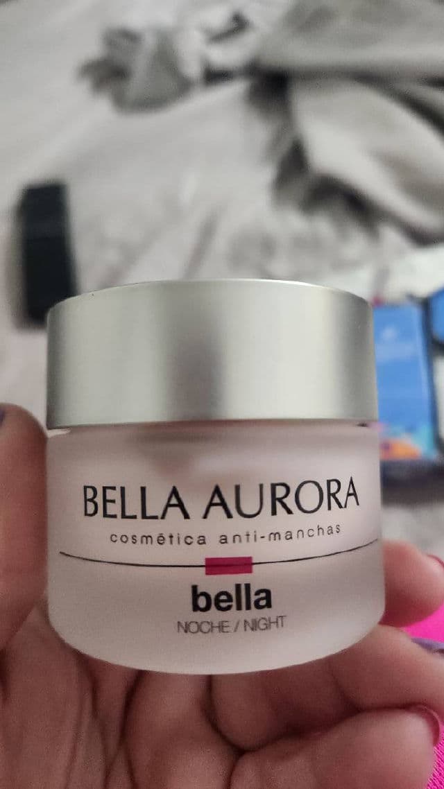 Bella Aurora Tratamiento Acción Nocturna Reparador y Anti-Manchas review photo by Maricusa15