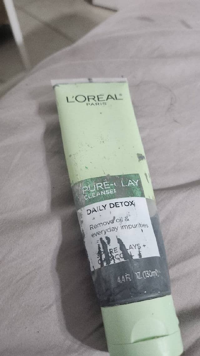 L'Oreal Paris Pure Clay Detox Wash review photo by Maricusa15
