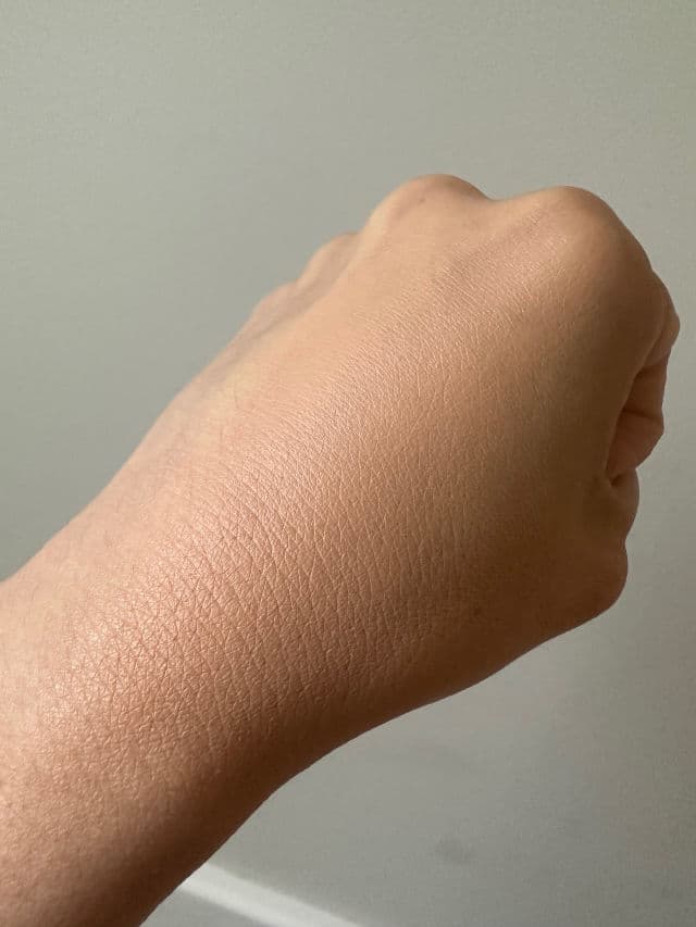 Clinique Beyond Perfecting Foundation + Concealer review photo by karkari2011