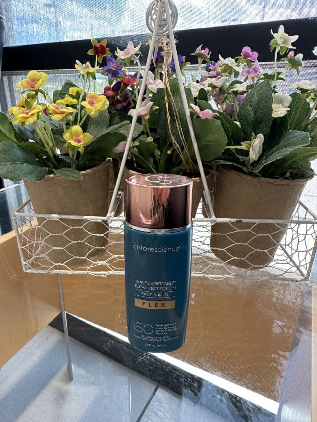 Colorscience Sunforgettable Total Protection Face Shield SPF 50 (PA+++) review photo by karkari2011