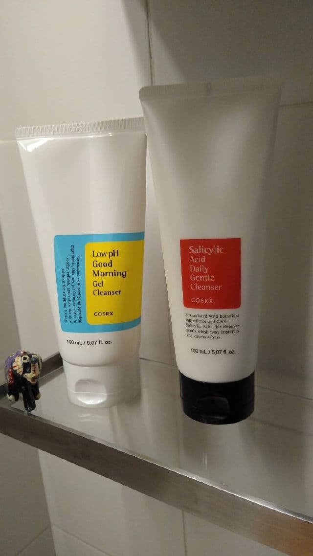 COSRX Salicylic Acid Exfoliating Cleanser review photo by Paolayuriko