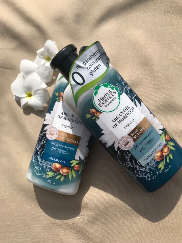 Herbal Essences Repair Argan Oil of Morocco Shampoo review photo by roserowelaine