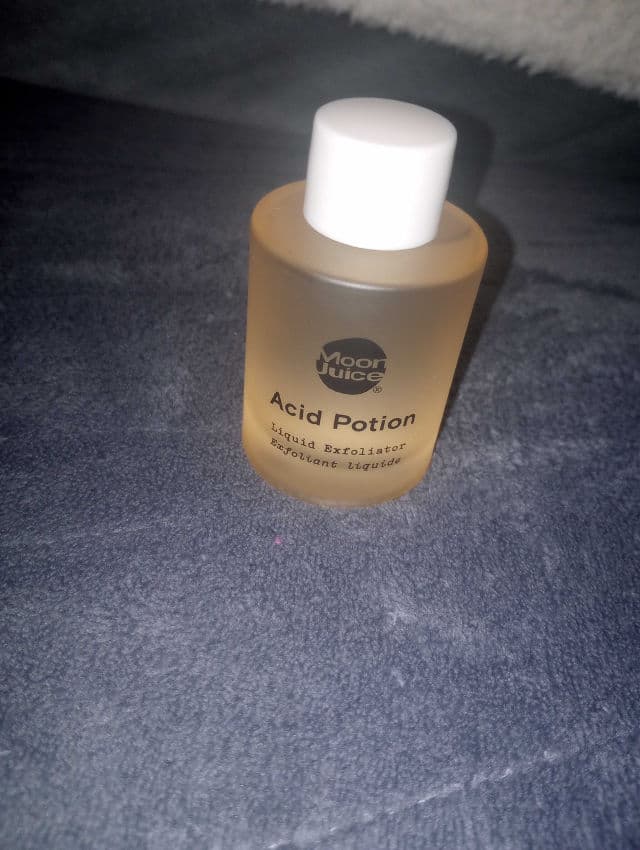 Moon Juice Acid Potion Resurfacing Exfoliator review photo by katelyn83