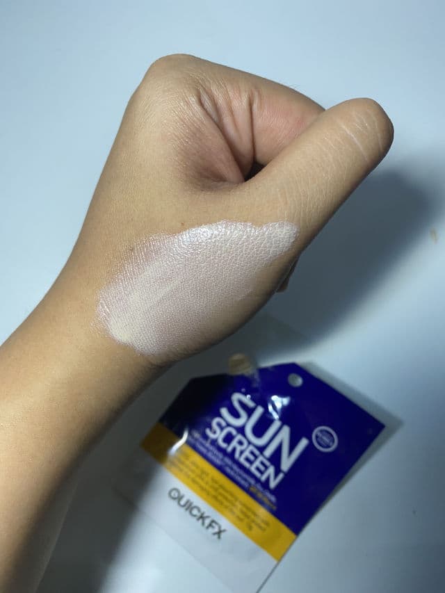QUICK FX Sun Block 10g review photo by ByAngellll