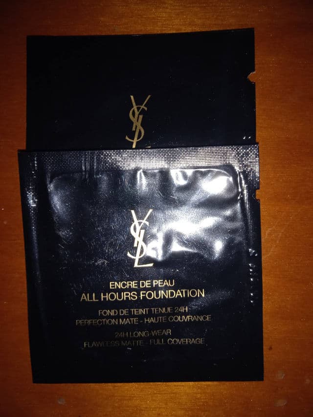 YSL Beauty All Hours Luminous Matte Foundation review photo by PickyMaria65