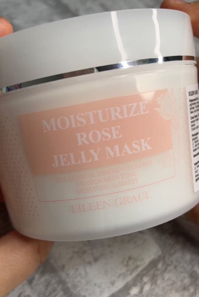 Eileen Grace Perfectly Moisturize Rose Jelly Mask review photo by reviewbysw