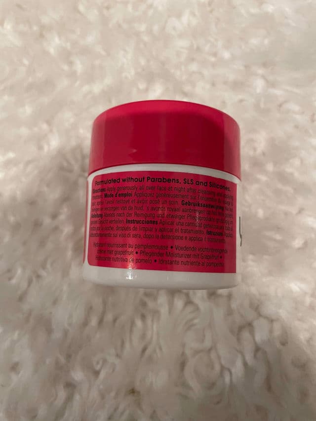 Yes To Grapefruit Nourishing Moisturizer review photo by stylishselections