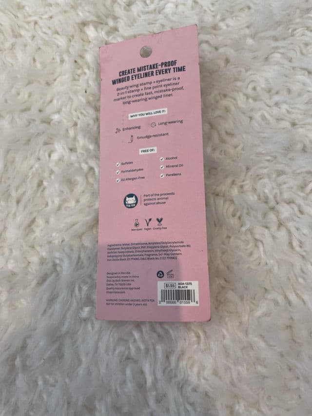 AOA Studio Beauty Wing Stamp Eyeliner review photo by stylishselections