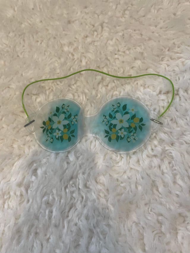 AOA Studio Cooling Gel Eye Mask review photo by stylishselections