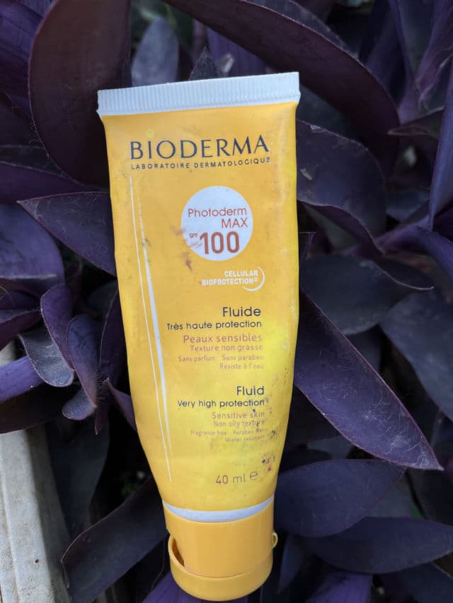 Bioderma Photoderm MAX Tinted Cream SPF 100 review photo by adriicsmith