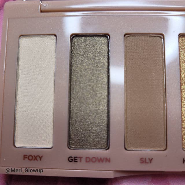 Urban Decay Mini Eyeshadow Palette - Foxy review photo by meriglowup