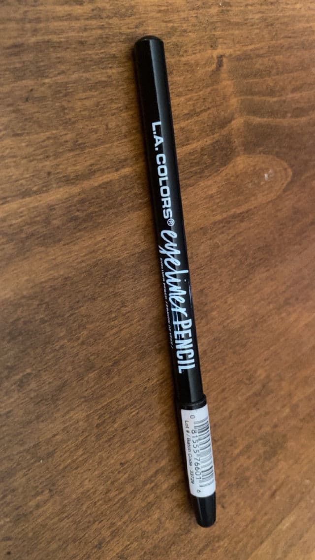 L.A Colors Eyeliner Pencil review photo by shirleyjohnson