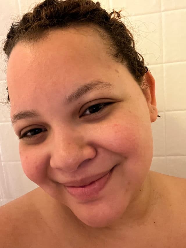 La Roche-Posay Lipikar AP+ Cleansing Oil review photo by Yamel