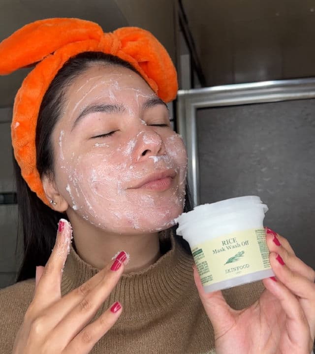 SKINFOOD Black Sugar Strawberry review photo by rbkdevelasco