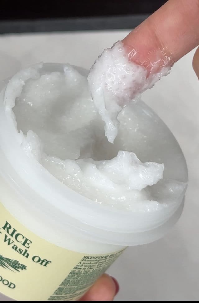 SKINFOOD Black Sugar Strawberry review photo by rbkdevelasco