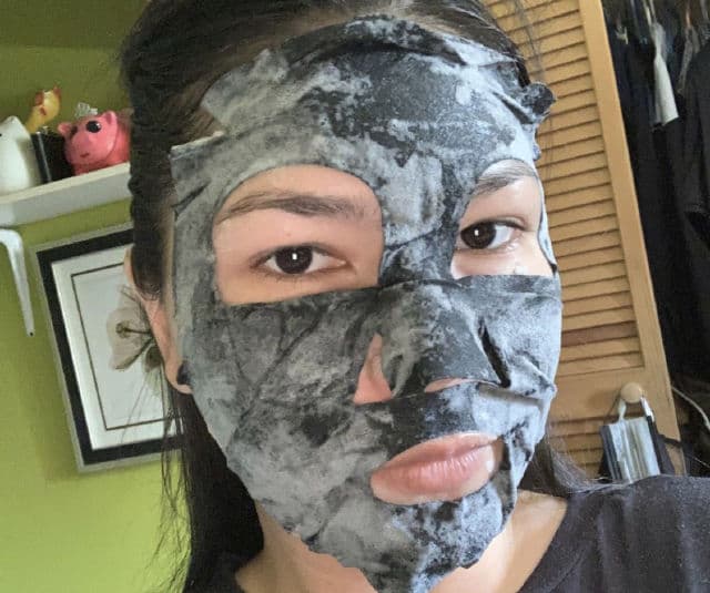 Yes to Tomatoes Detoxifying Bubbling Paper Mask review photo by rbkdevelasco