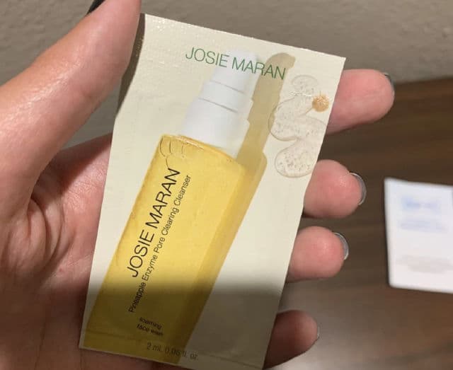 Josie Maran Cosmetics Pineapple Enzyme Pore Clearing Cleanser review photo by rbkdevelasco