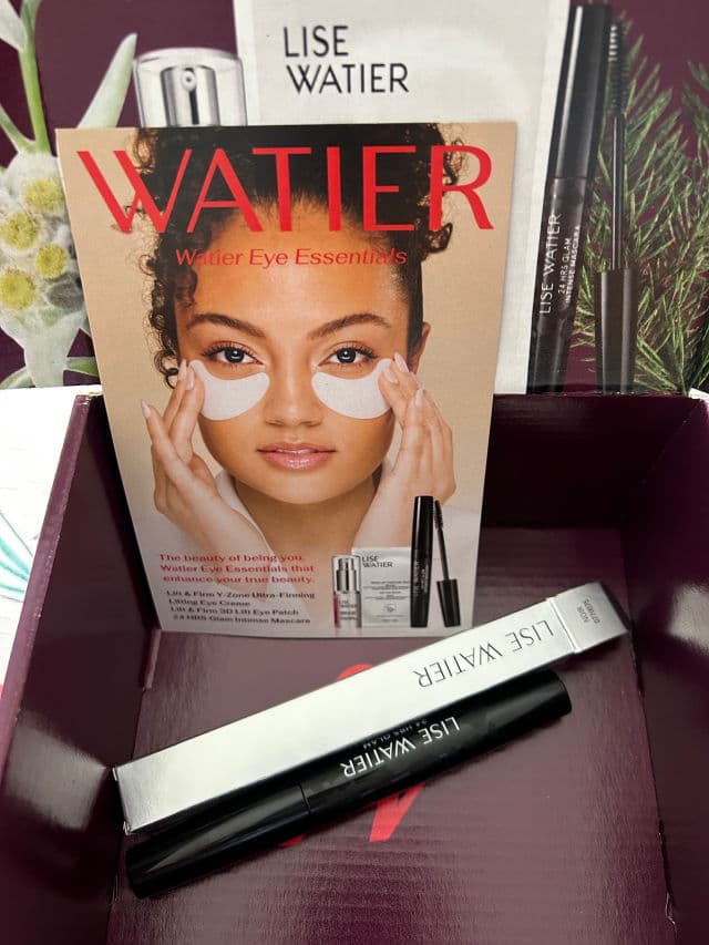 Lise Watier 24hrs Glam Intense Mascara review photo by Priyaspd