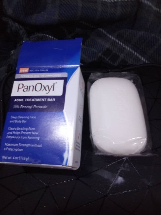 PanOxyl Bar 10%, Maximum Strength Acne Wash review photo by GYPSYPOTIONS94