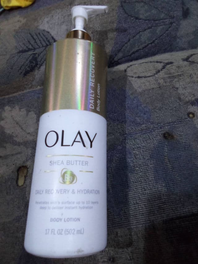 Olay Quench Ultra Moisture Shea Butter Body Lotion review photo by GYPSYPOTIONS94