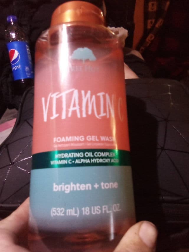 Tree Hut Vitamin C Foaming Gel Wash review photo by GYPSYPOTIONS94
