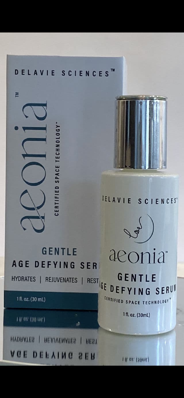 Delavie Sciences Aeonia Age Defying Serum review photo by subo03