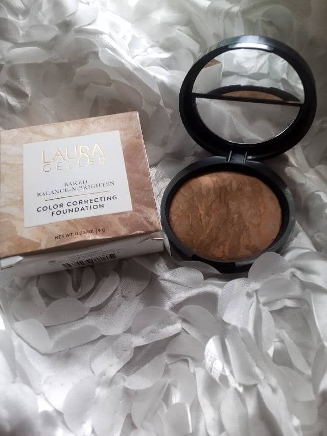 Laura Geller Baked Balance-n-Brighten Color Correcting Foundation review photo by boobie