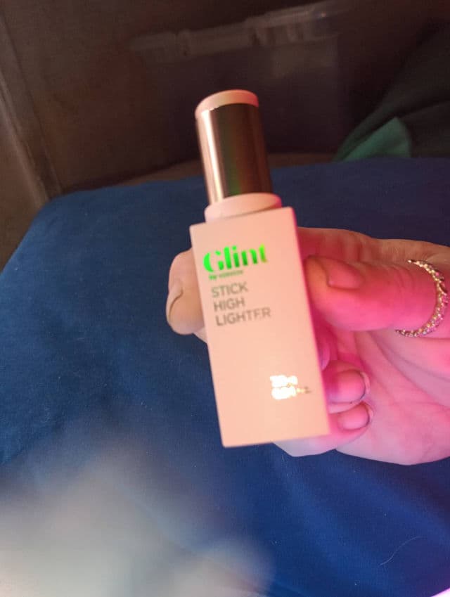 Picky Picky Box #11 | Sun Care Box review photo by boobie