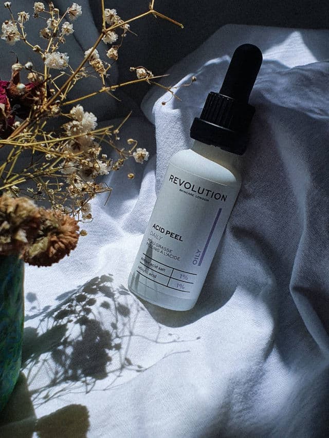 Revolution Beauty Oily Skin Peeling Solution Acid Peel review photo by SiAnastasia