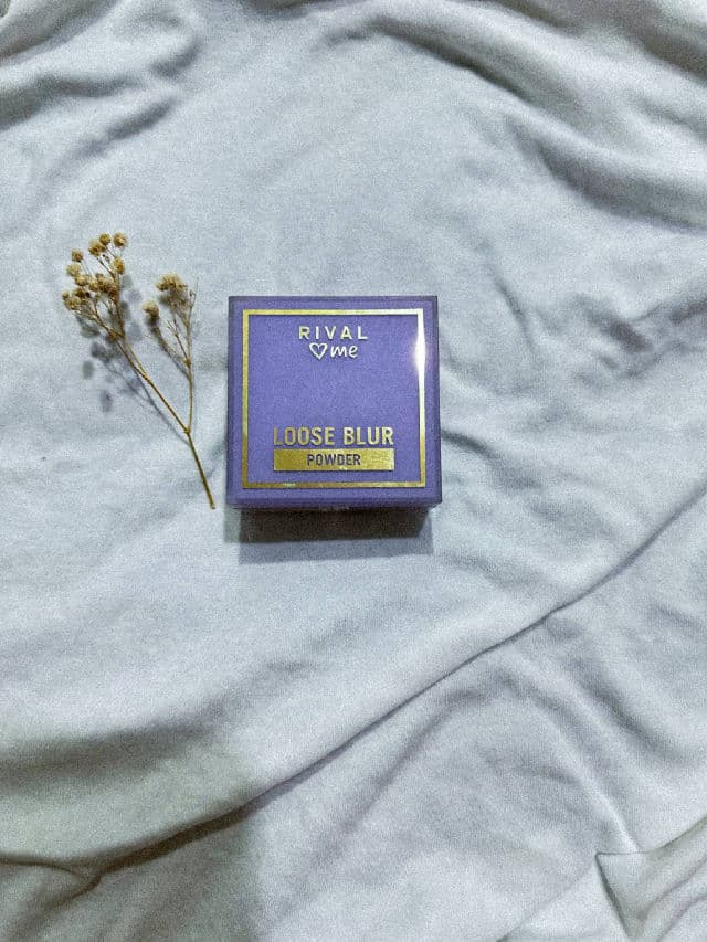 Rival loves me Loose Blur Powder review photo by SiAnastasia