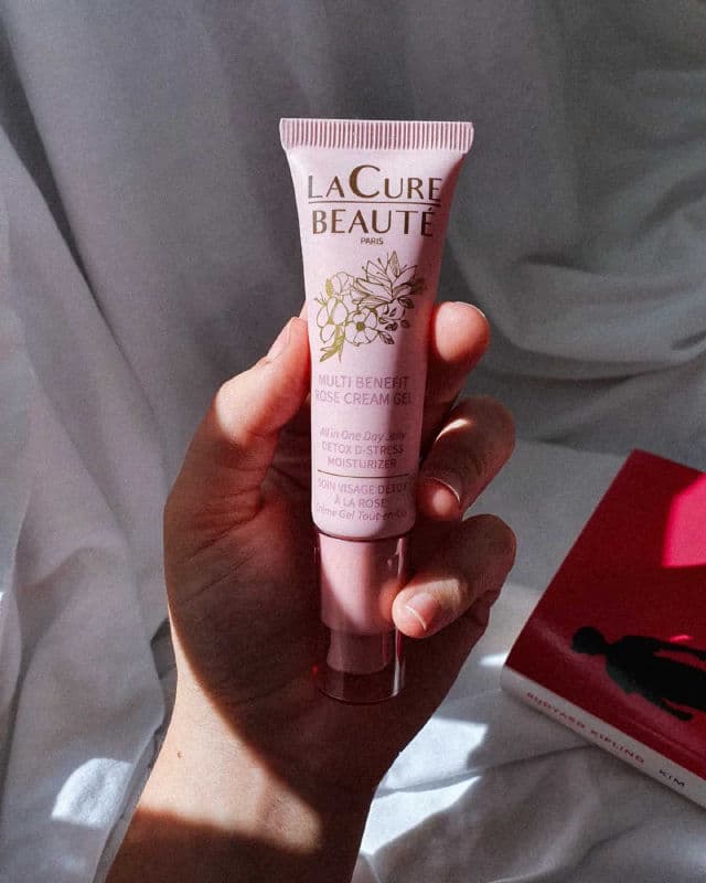La Cure Beauté Multi Benefit Rose Cream Gel review photo by SiAnastasia