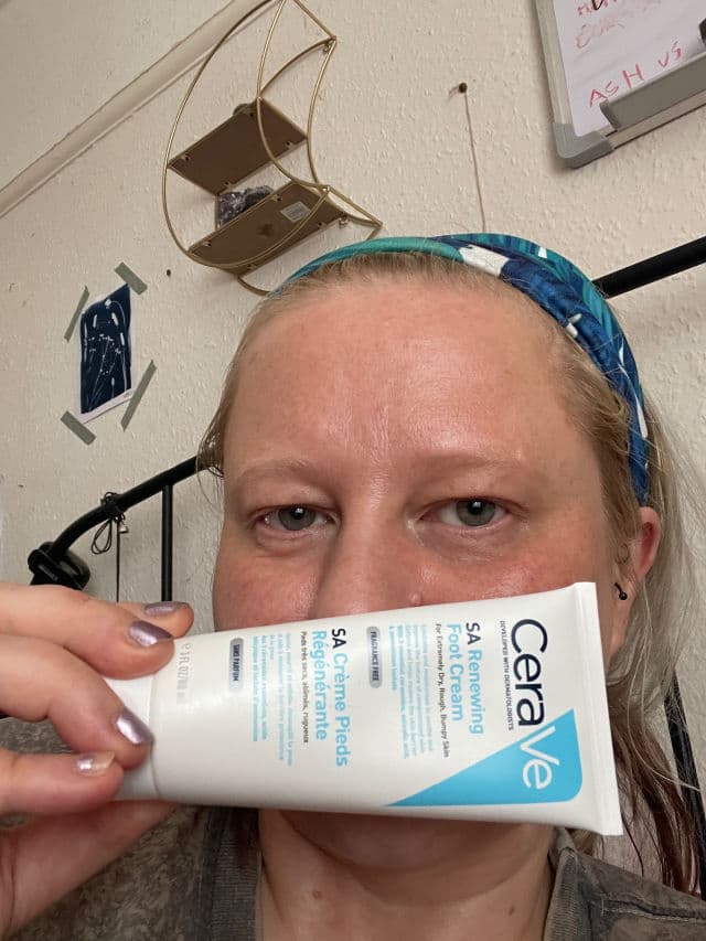CeraVe SA Renewing Foot Cream review photo by KatPower