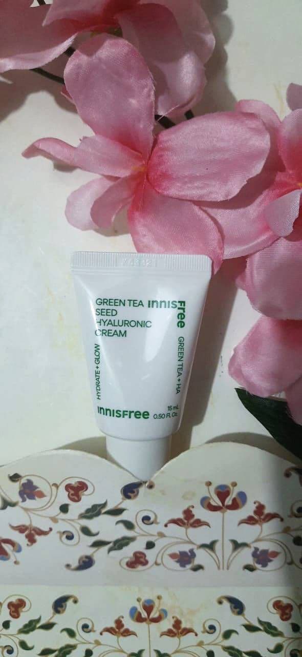 INNISFREE Green Tea Hyaluronic Acid Cream review photo by Skinvantri