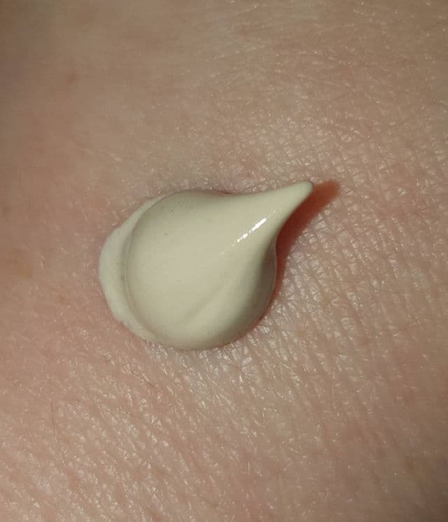 Super Facialist Salicylic Acid Anti Blemish Pore Purifying Clay Mask review photo by TinyTina