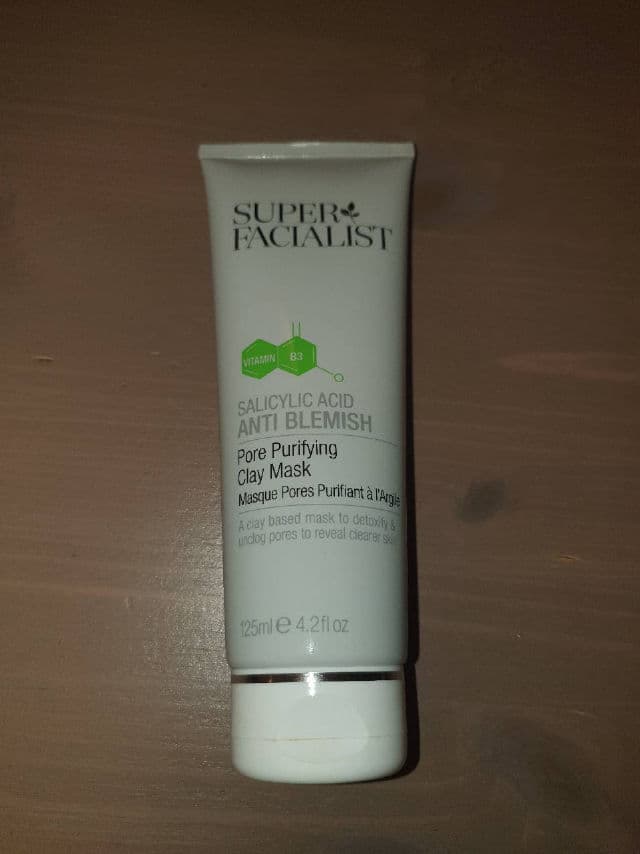 Super Facialist Salicylic Acid Anti Blemish Pore Purifying Clay Mask review photo by TinyTina